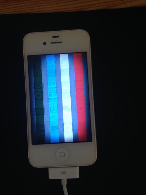 QQ空间水印相机我的是黑屏的,这是为什么?