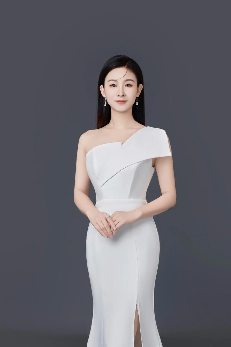 个人形象照怎么摆poss