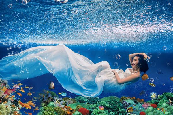 水下婚纱照怎么拍