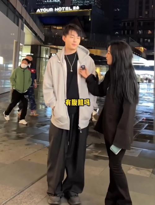 男生拍照角度正脸图片图1