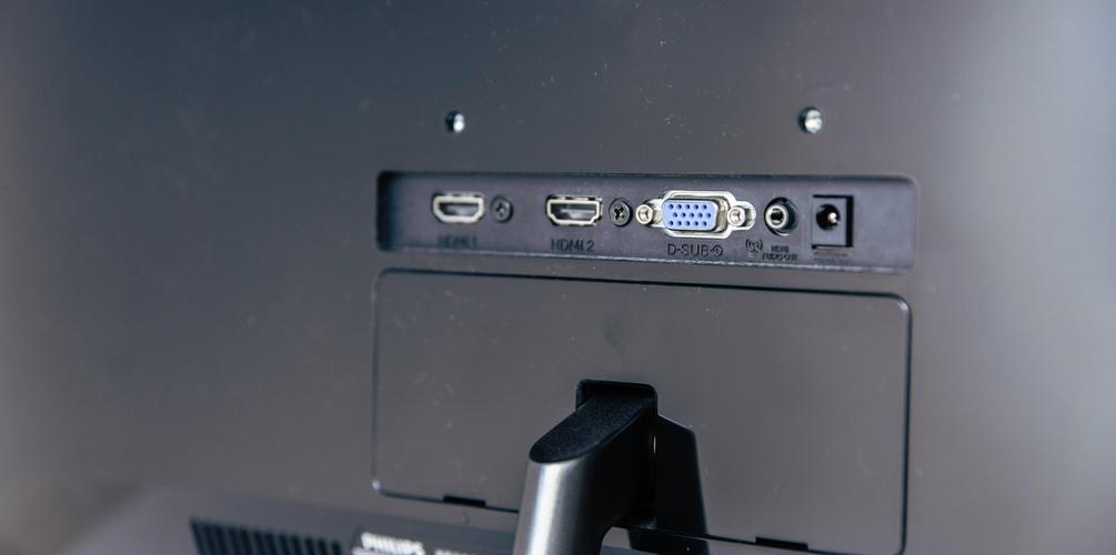 记录每个像素点的颜色所需的二进制数的位数称为什么图3