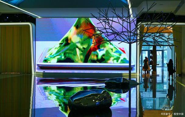 紫光图片全屏超亮纯色图3