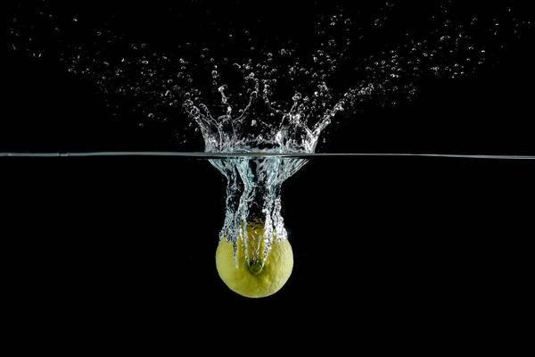 纯色背景拍照如何打光图3