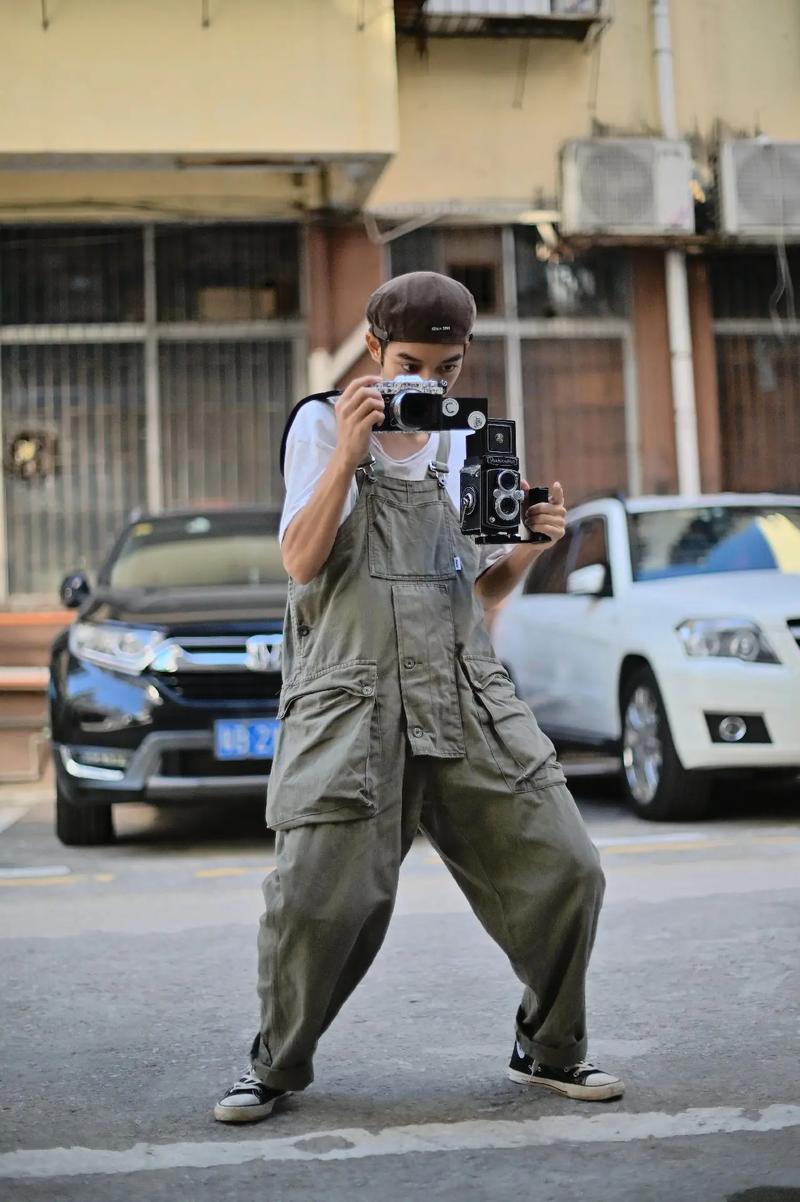 拍照时打光的东西叫什么图1