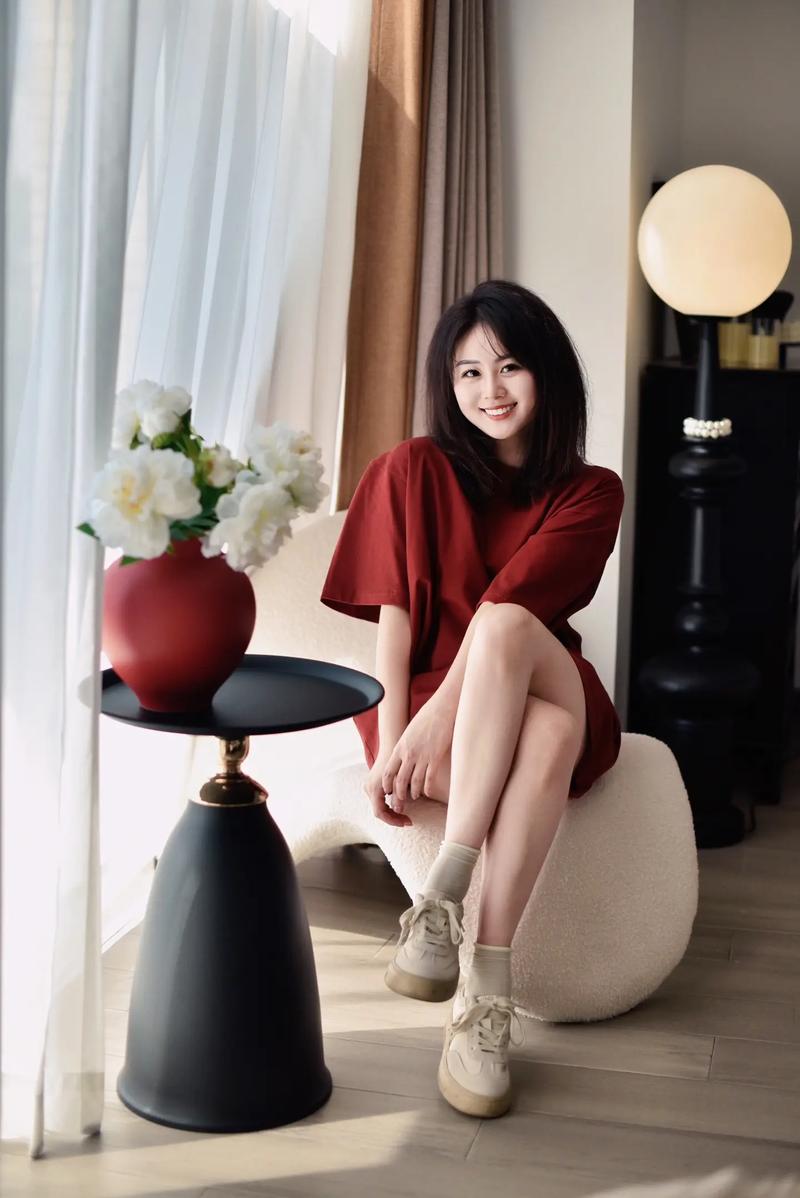 拍照姿势如何拍好看在家图2