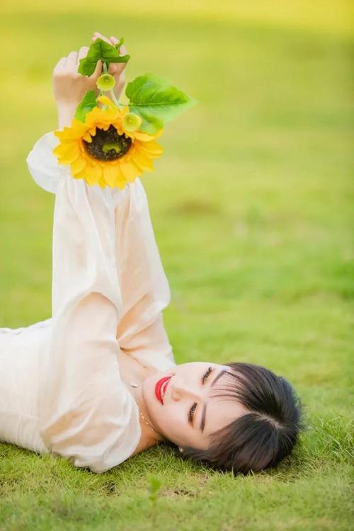 拍照姿势如何拍好看在家图3