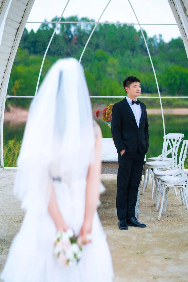 作为男生,怎么给女生拍照才好看?