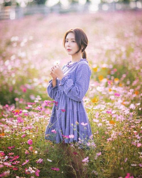 照相时如何摆姿势图片