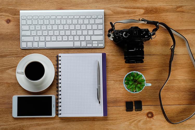 笔记本电脑照相机在哪里