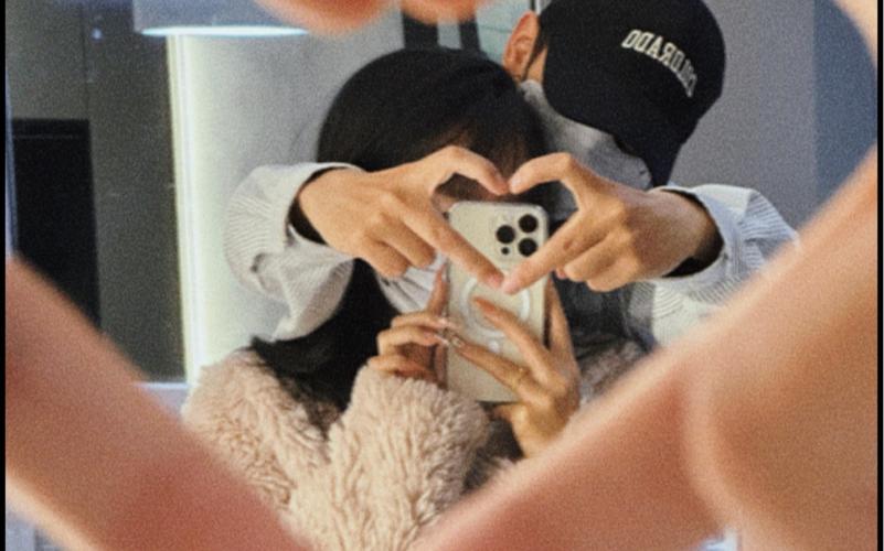 拍照好看的姿势双人图3