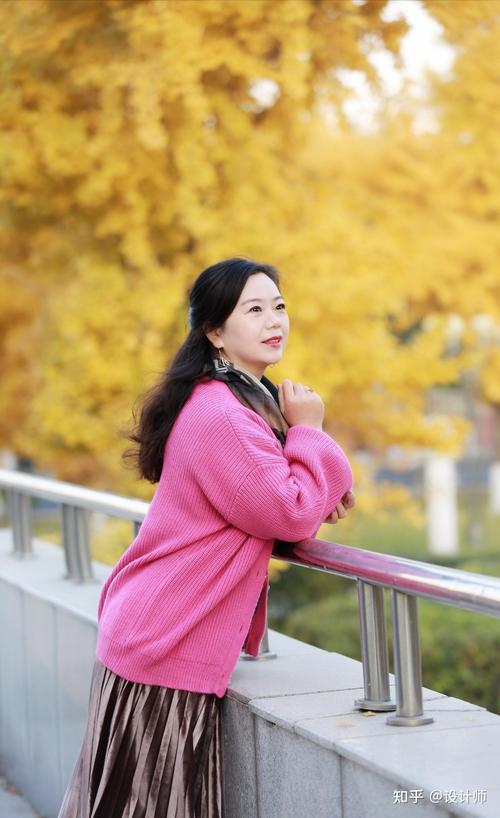 照生活照怎么摆姿势(最好有图片)