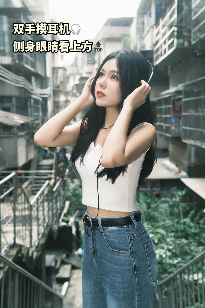 拍照姿势怎么摆女生酷酷的图2