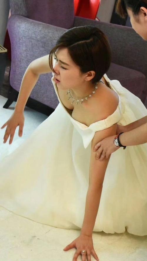 投影仪拍照姿势图3