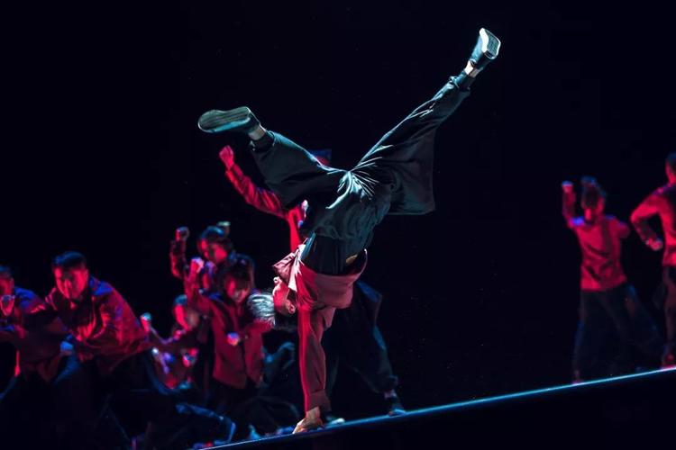 街舞拍照pose姿势大全图2