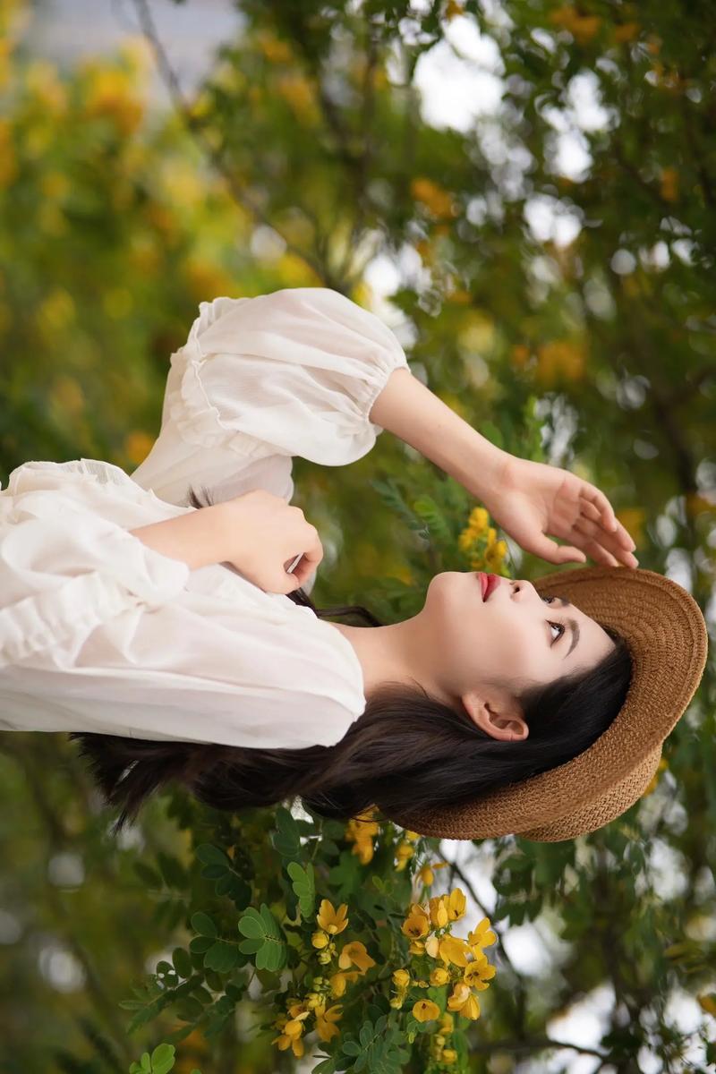 外景拍照怎么摆姿势好看男孩子图3