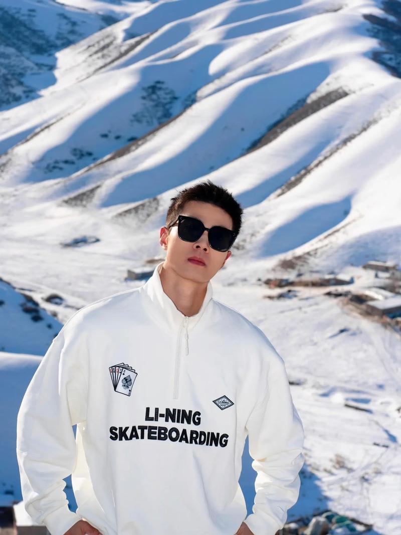 男生拍照这样摆pose能帅10倍!