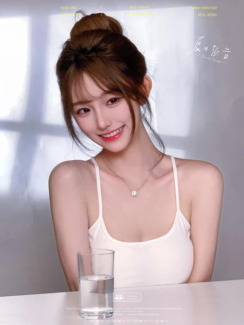 单人拍照姿势怎么摆女生在房间里图3