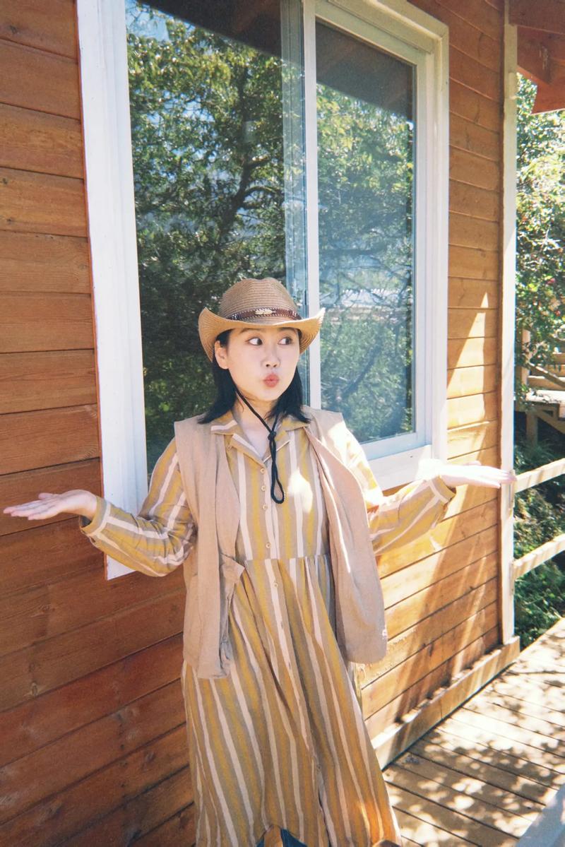 好看的单人拍照姿势