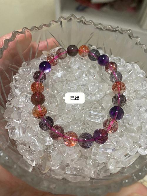 怎样使用单反相机拍水晶