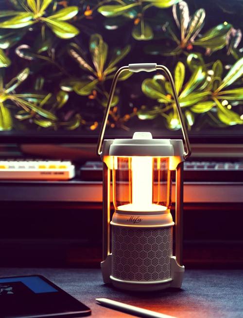 纯色打光壁纸高清图3