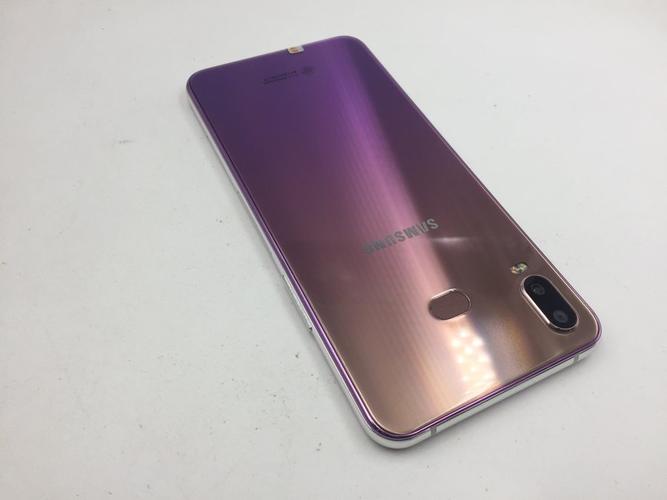 紫色背景图纯色打光怎么弄图3