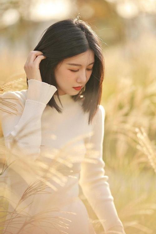 单人拍照有哪些姿势?