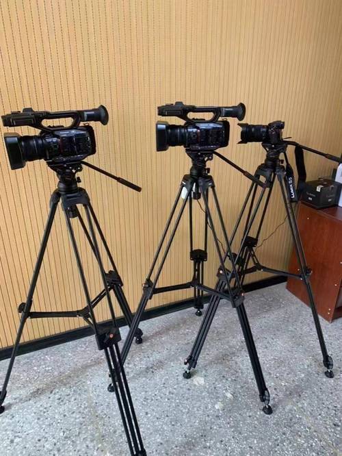 如何用单反翻拍老照片