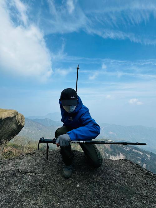 风景人像拍照姿势图1