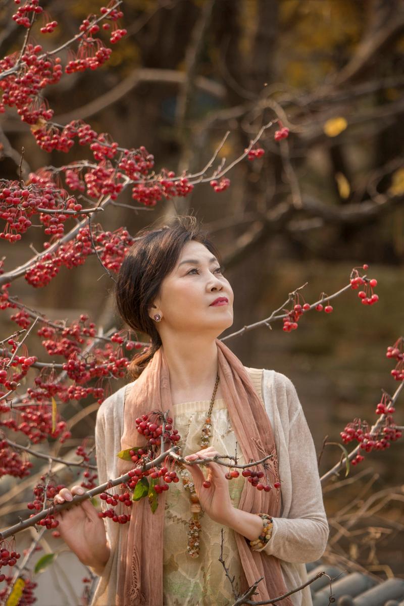 最火老年人男士拍照姿势大全图片图1