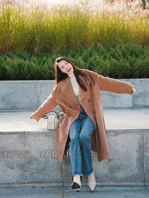 拍照片动作姿势图3