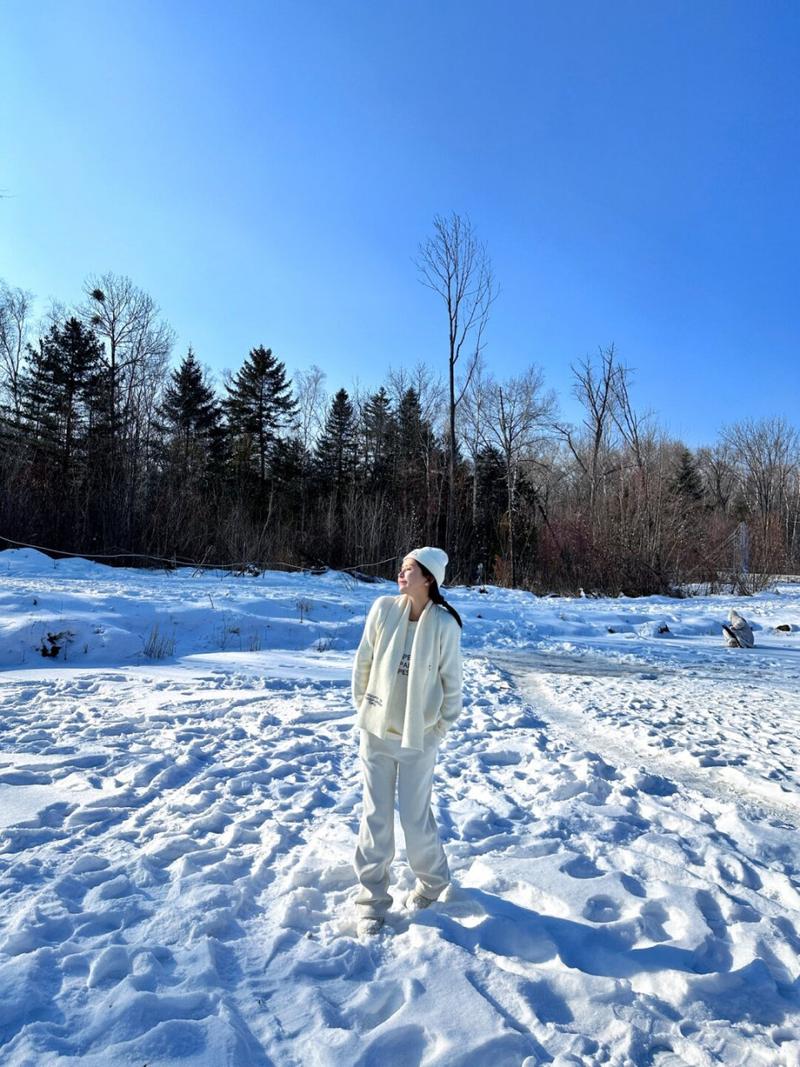 雪乡拍照姿势大全图1
