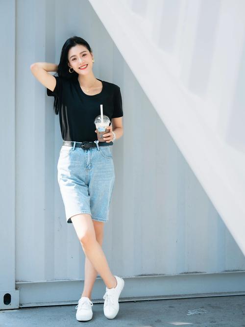 人物摄影姿势摆拍技巧图3