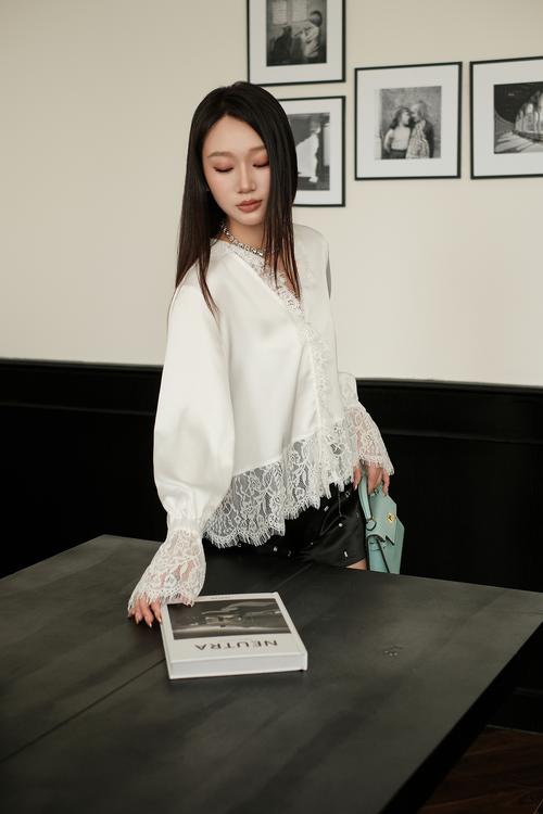 服装摆拍如何做出这种效果