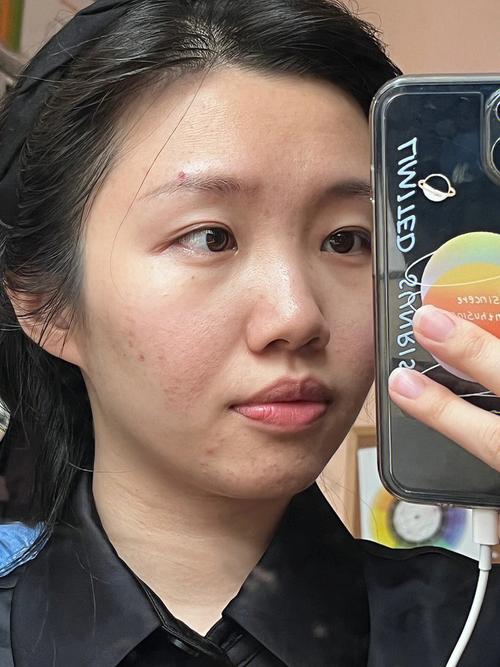 手机原相机里的自己是真实的吗还是假的图1