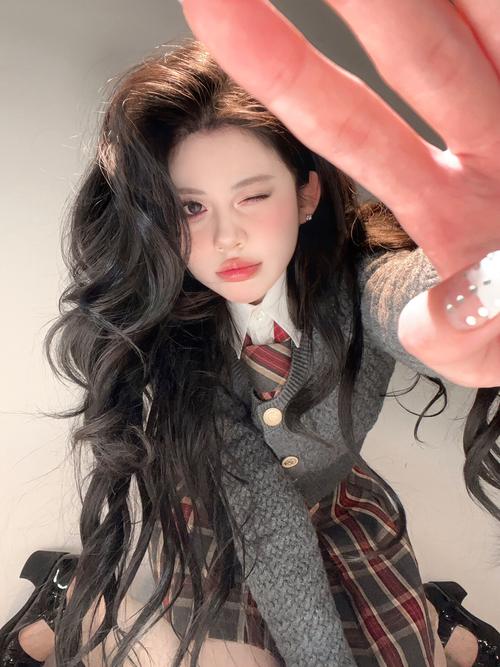 拍照姿势如何拍好看手势图3