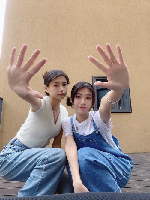 两个人怎么拍照好看