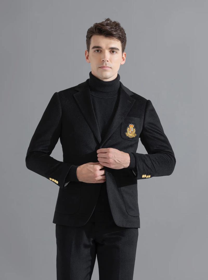 要把一张照片P成正装的,就西服领带那种