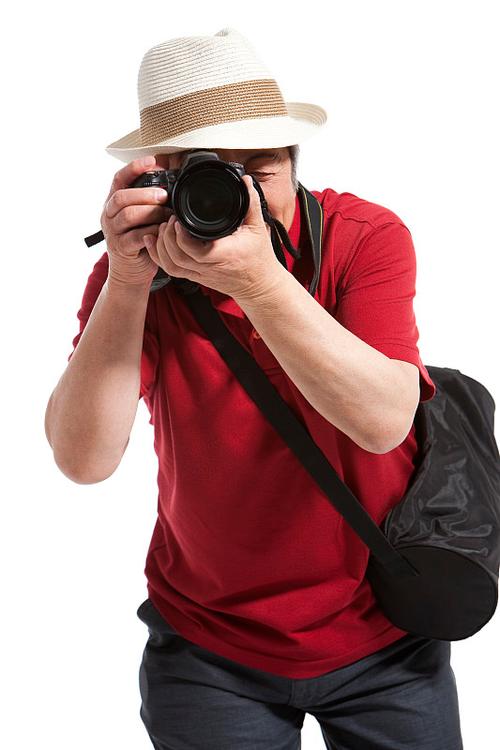 中老年男士拍照怎么摆姿势呢?