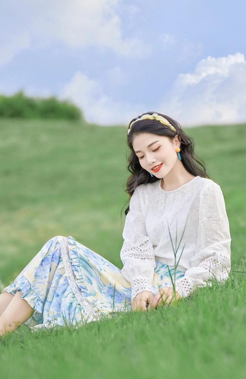 适合女生的拍照姿势,这10个姿势简约易懂,拍出好看的感觉