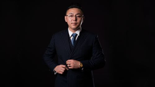 领导照片怎么拍呢?