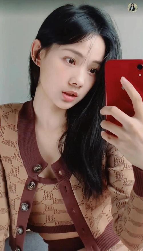 死亡视角拍照啥意思