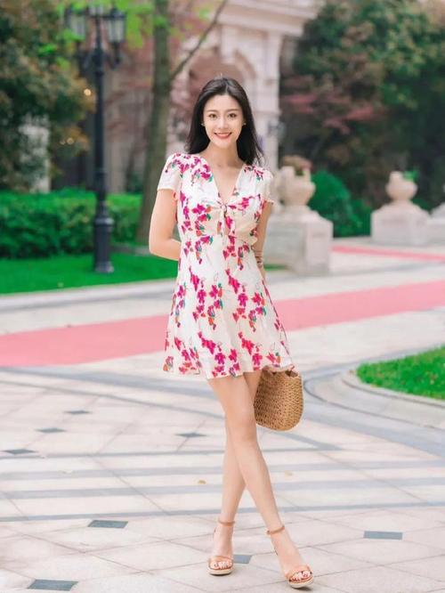 拍照姿势大全,教你拍出好照片