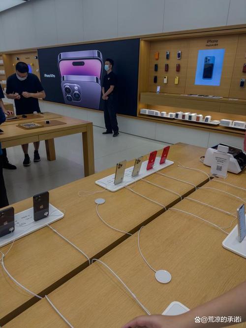 怎么在手机拍照的时候知道自己的位置信息?