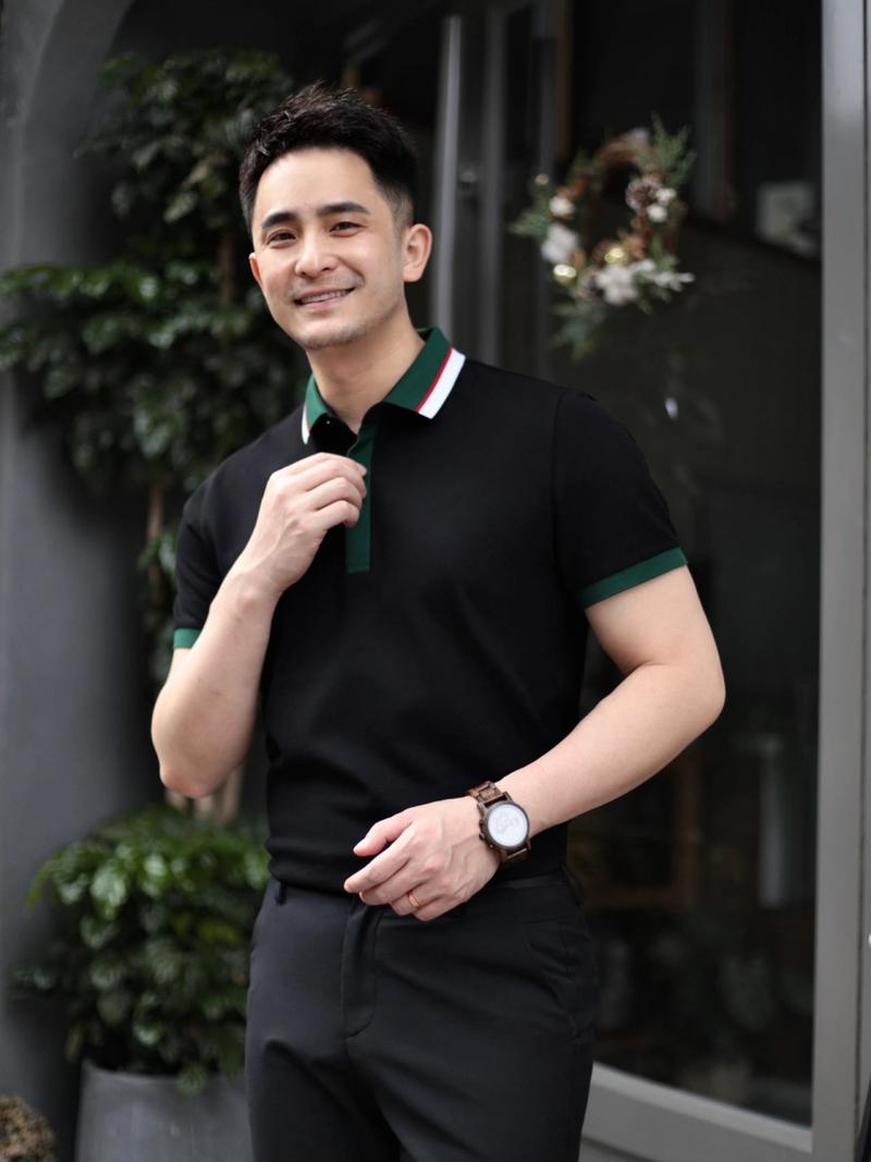 中老年男士拍照怎么摆姿势呢?