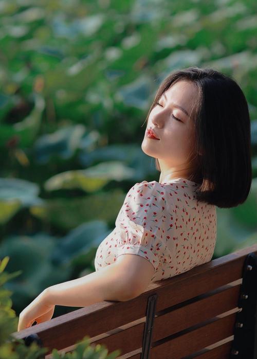 15种女士经典拍照姿势是什么?