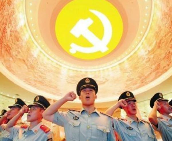 宣誓正确姿势图片大全图1