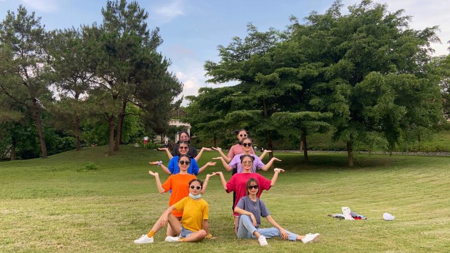 多人拍照姿势动作大全