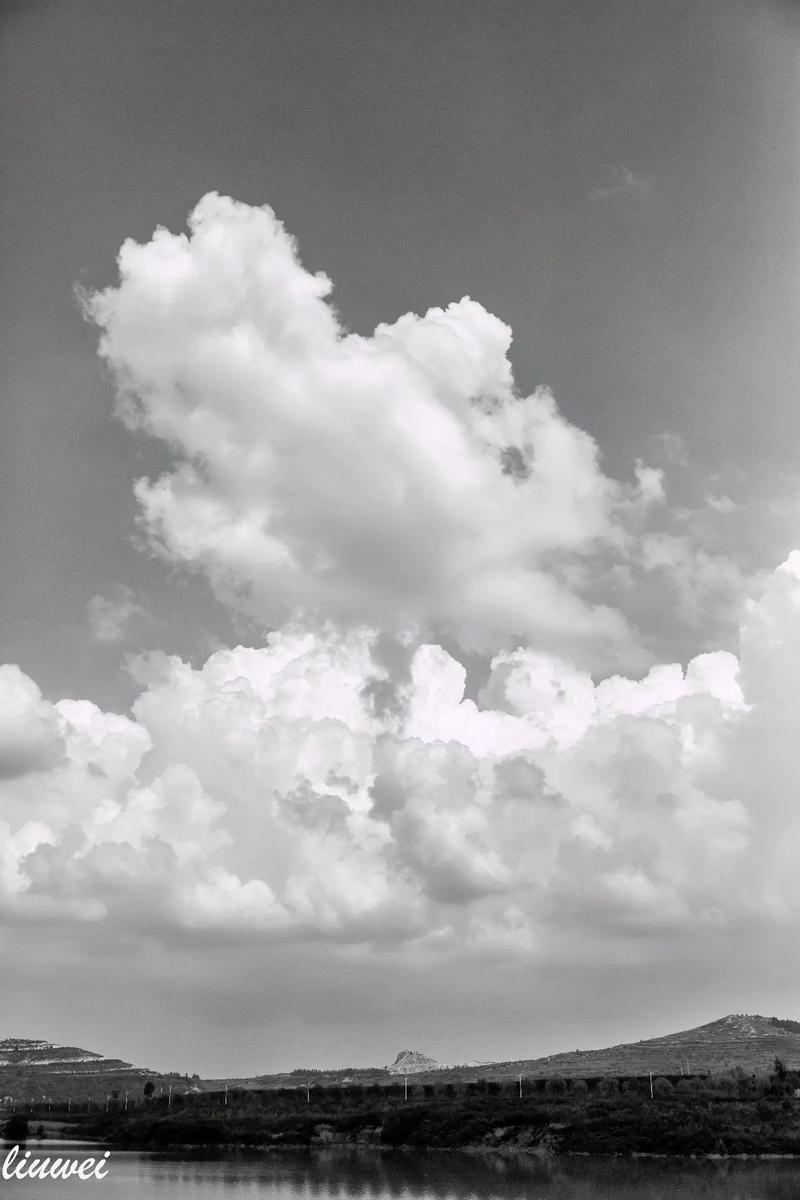 手机翻拍照片的小妙招视频图1