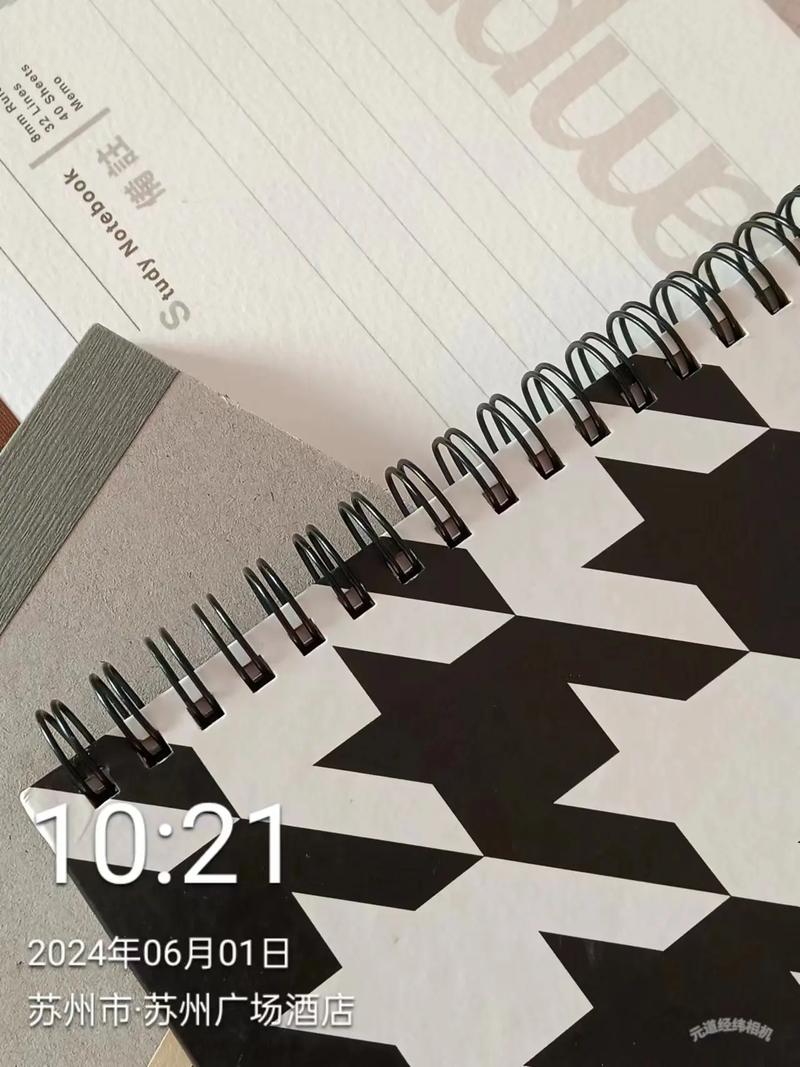 那个相机拍照可以显示时间地点图1