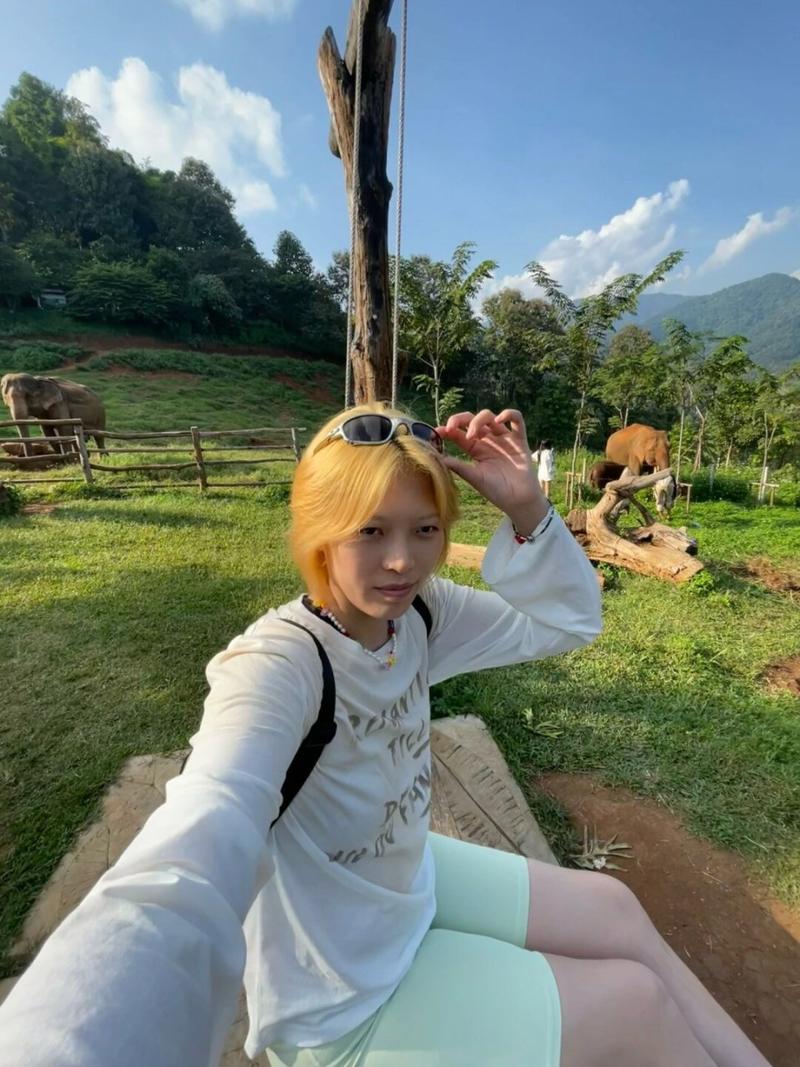 怎样自拍自然好看